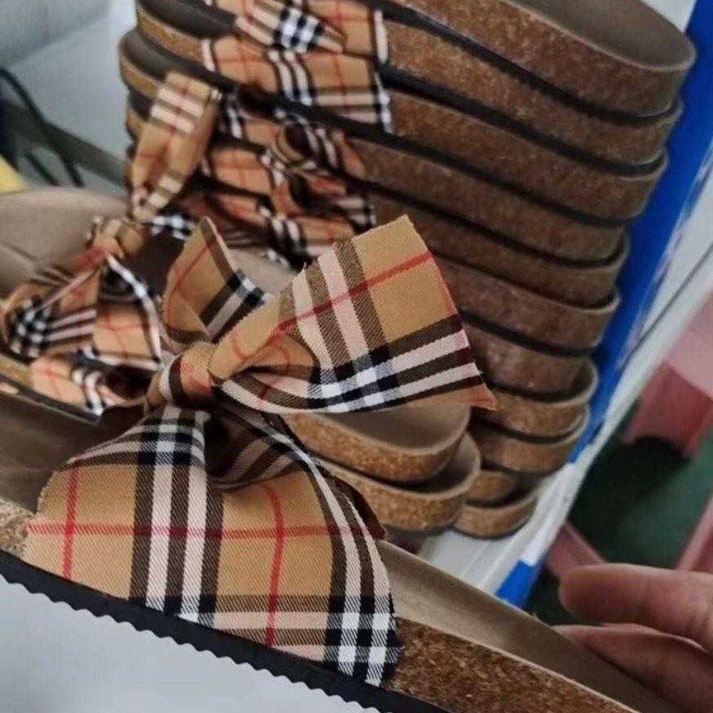 Plaid 'Ribbon' Sandals - Picture 2 of 2